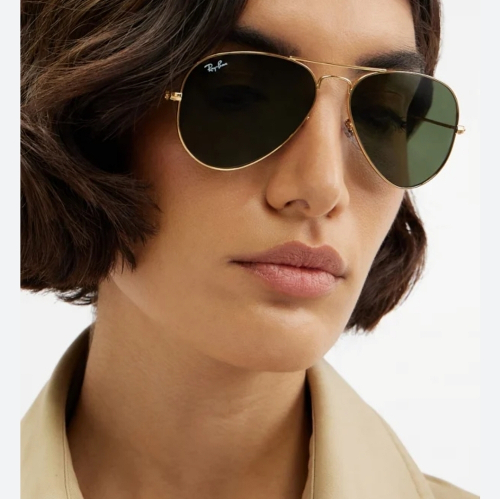 RAY BAN Classic Aviators NWT